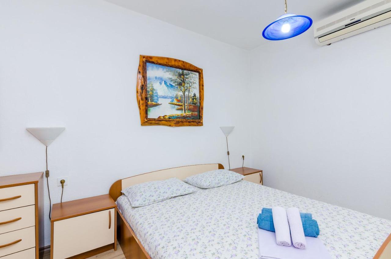 Apartments Zrno 챠브타트 외부 사진