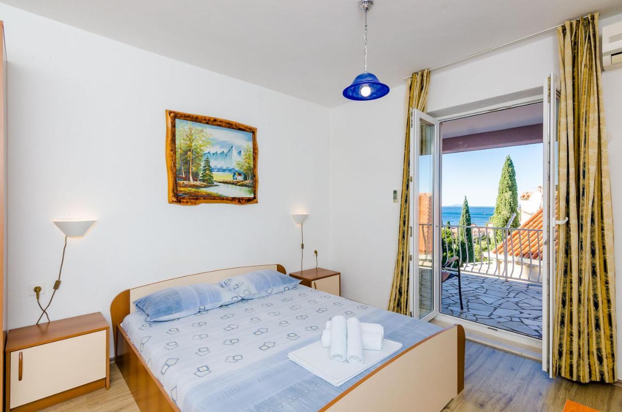 Apartments Zrno 챠브타트 외부 사진