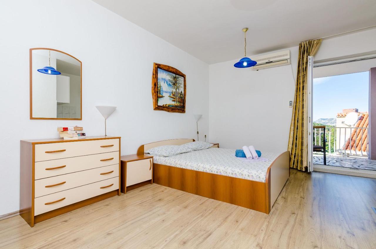 Apartments Zrno 챠브타트 외부 사진